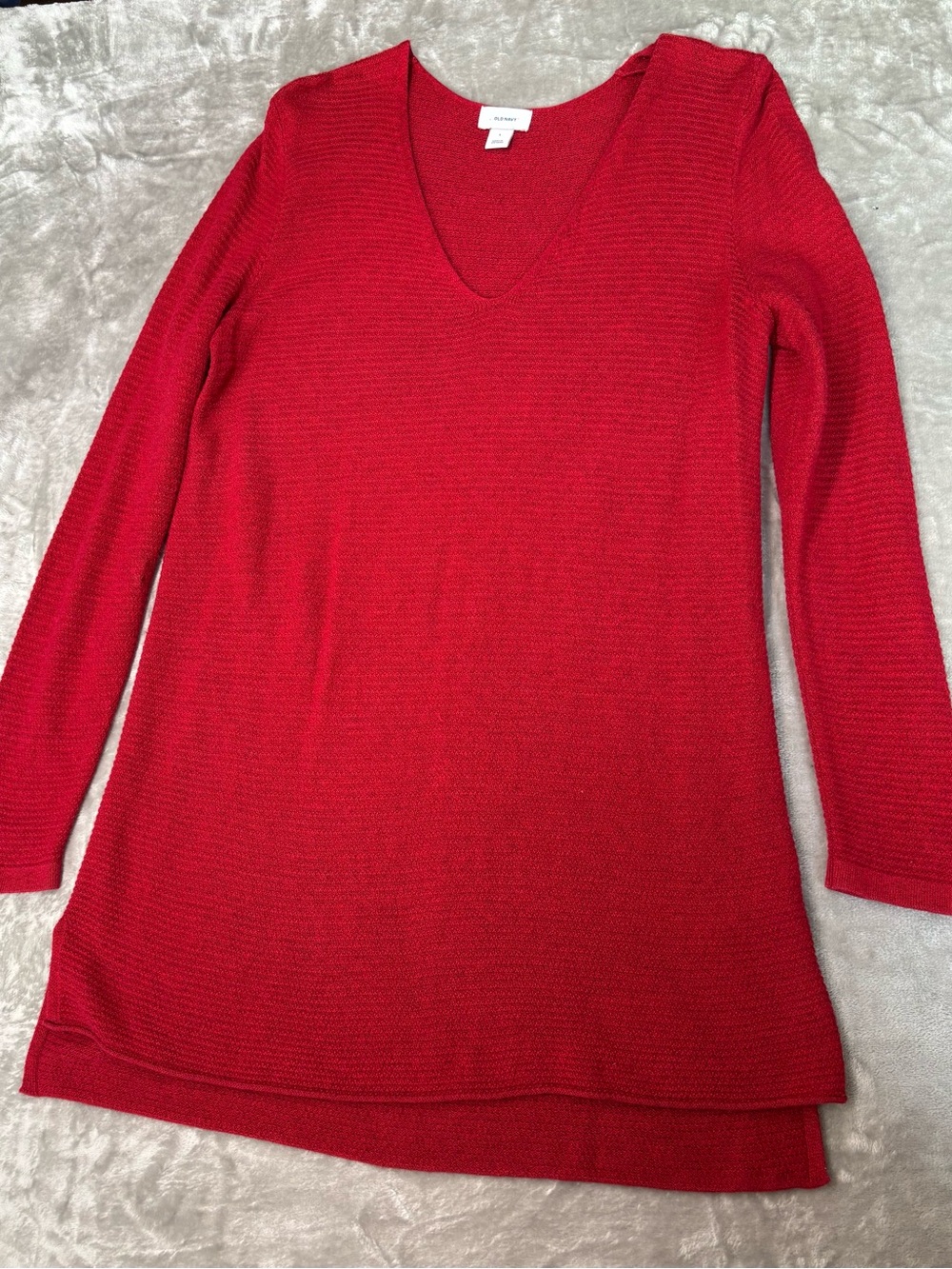 Old Navy Red V-Neck Women's Sweater